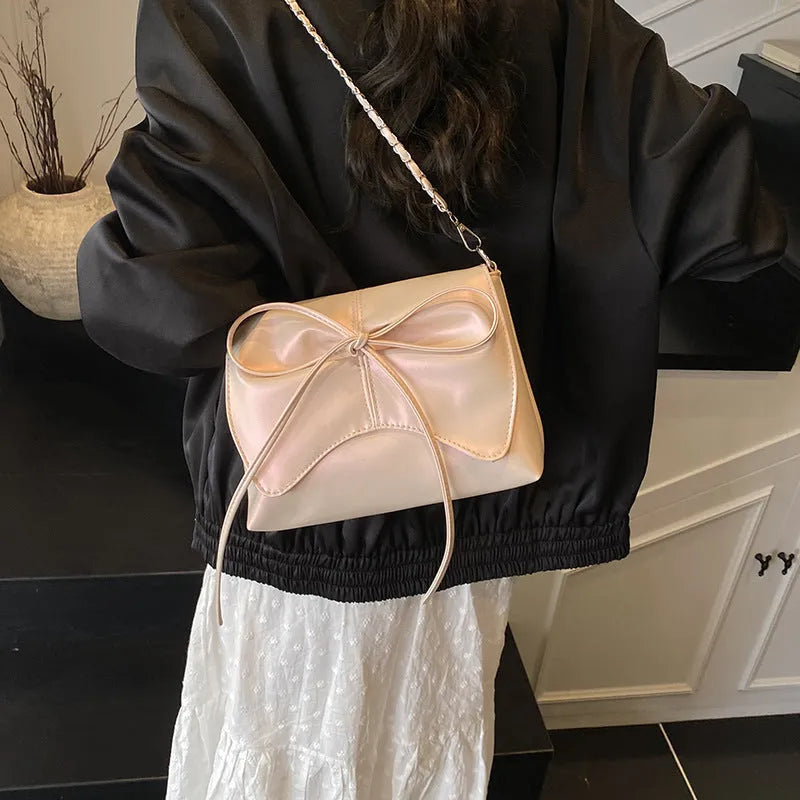 Women's large capacity horizontal square underarm bag in black PU with sandwich pocket and crossbody strap