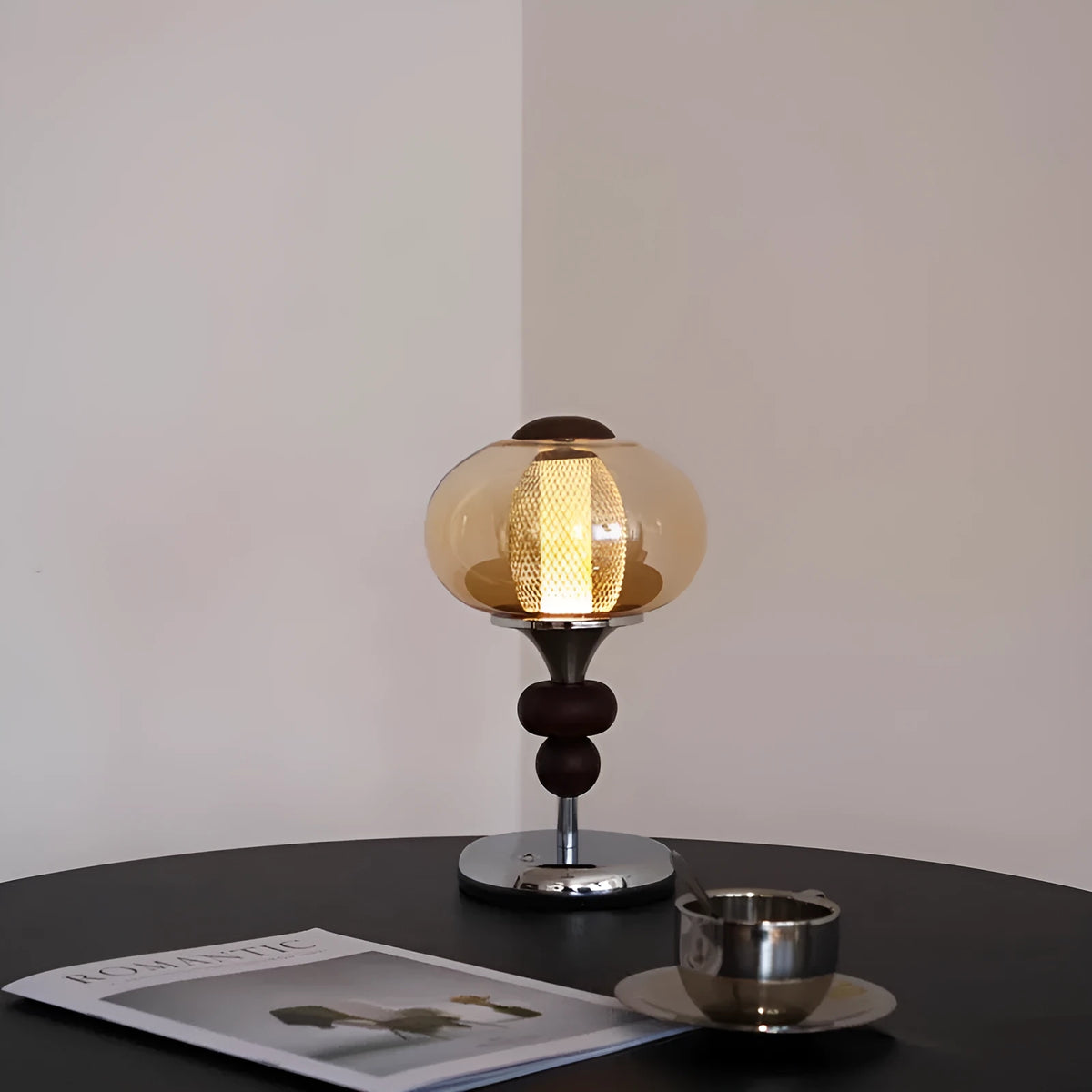 Zhonggu solid wood retro table lamp with touch dimming control and USB cable.