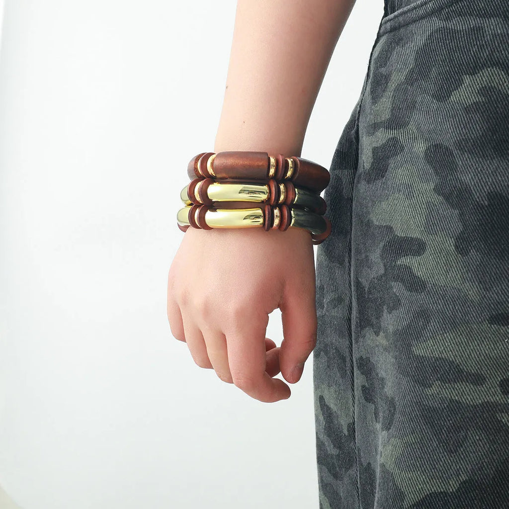 Women's exaggerated multi-layer wooden necklace and matching bracelet jewellery set