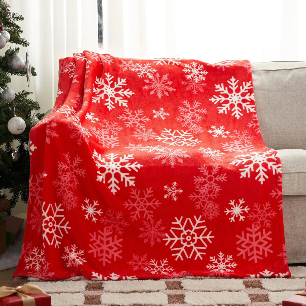 Polyester fibre Christmas blanket with soft flannel texture showing available size range from 70cm to 264cm wide