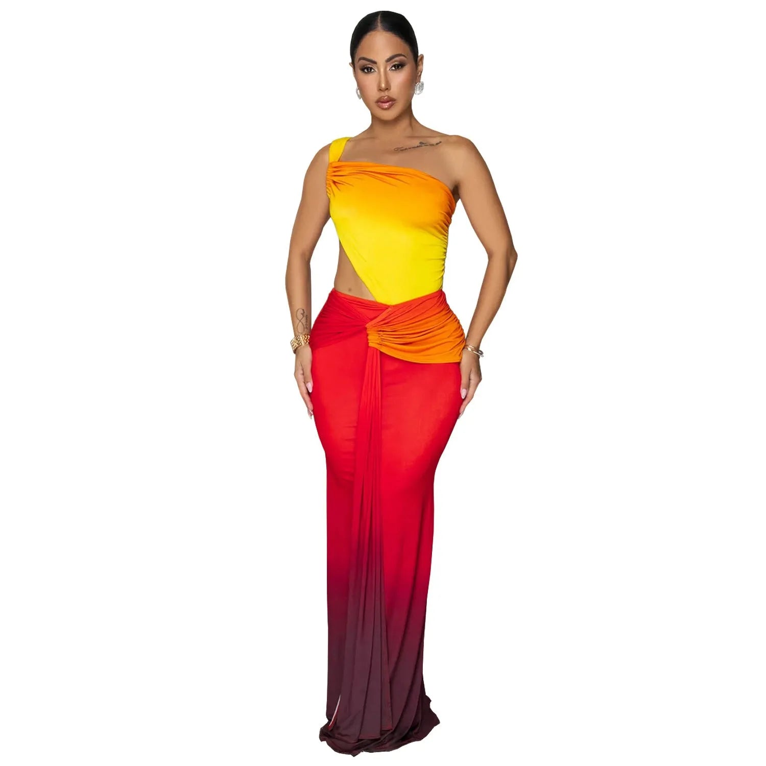 Women's gradient colour cross-shoulder sleeveless dress with high waist and long skirt.