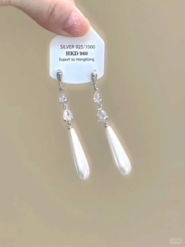 Geometric heart shape women's earrings with rhinestone star and tassel drop design in electroplated alloy