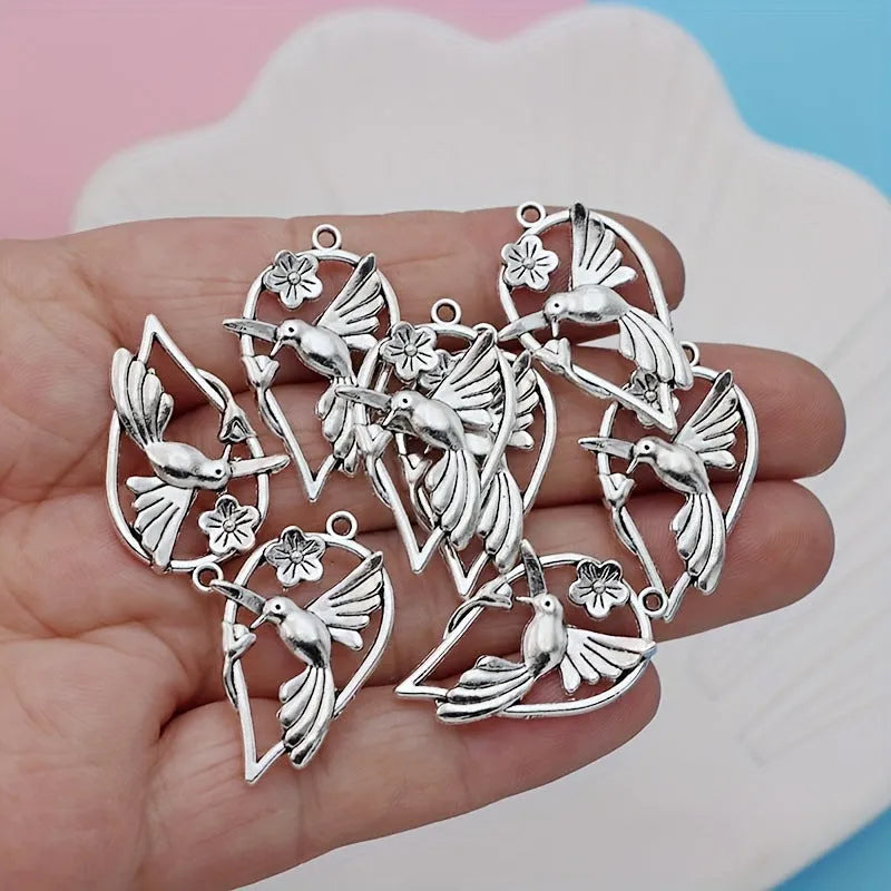 Alloy magpie pattern pendant with electroplated P234 finish for DIY jewellery making