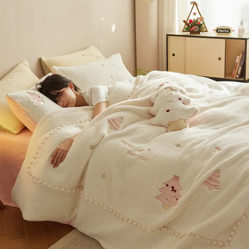 Winter milk fibre four-piece bed set with reactive printed green Christmas tree pattern on quilt cover and pillowcases