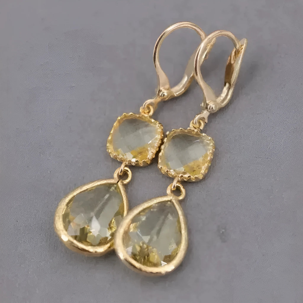 Gold electroplated copper retro fringe earrings with geometric water droplet design