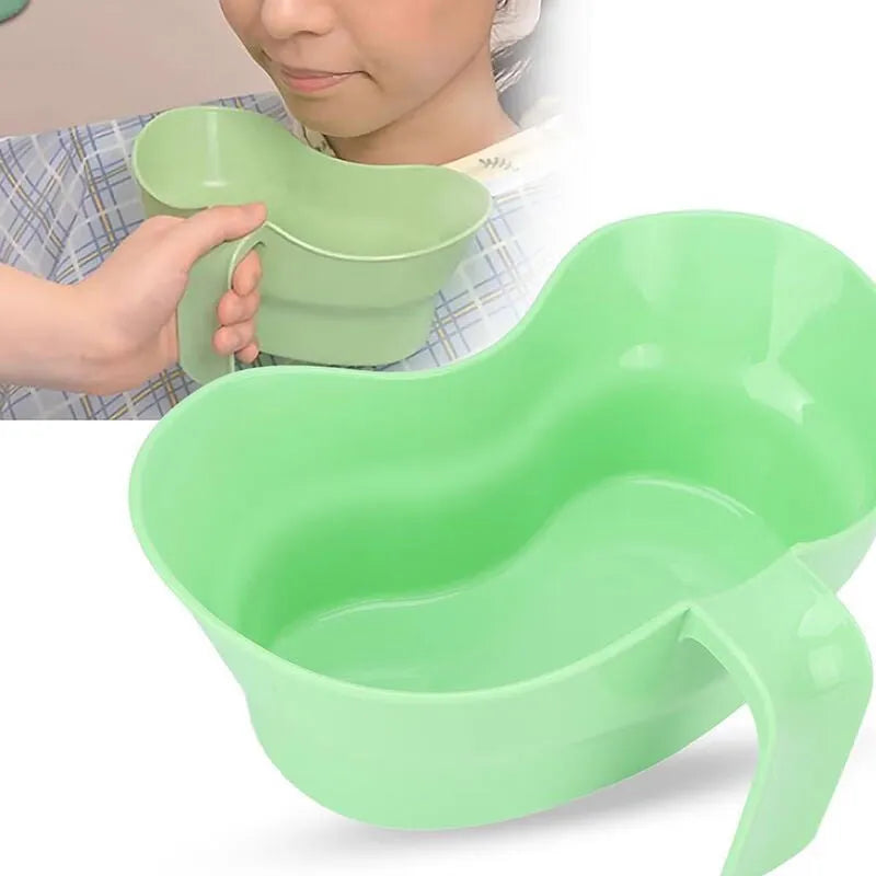 Green plastic elderly care gargle cup with a spout for bedridden patients