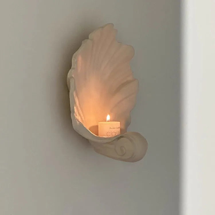 White resin simulation shell fruit plate ornament with light luxury style decorative design