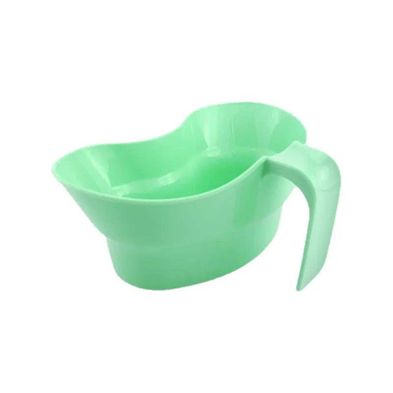 Green plastic elderly care gargle cup with a spout for bedridden patients