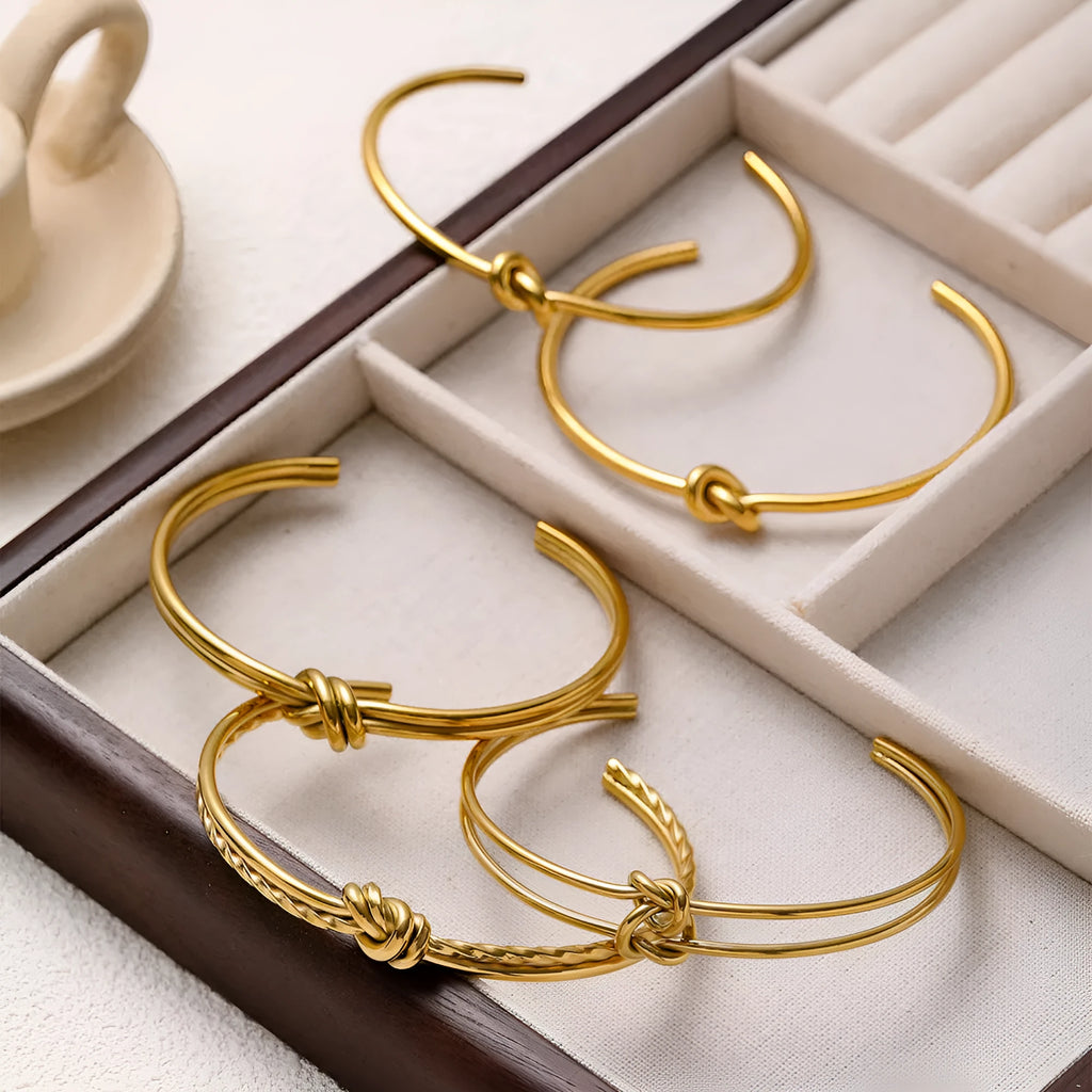 Adjustable double-layer knotted bracelet in gold or silver stainless steel with C-shaped open design