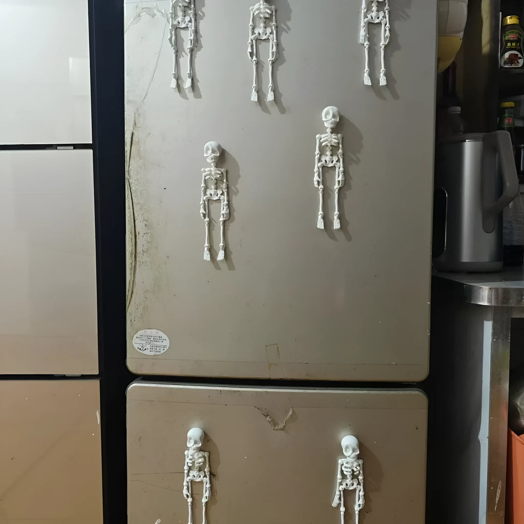 3D printed white skull refrigerator magnet showing detailed design and 18cm height