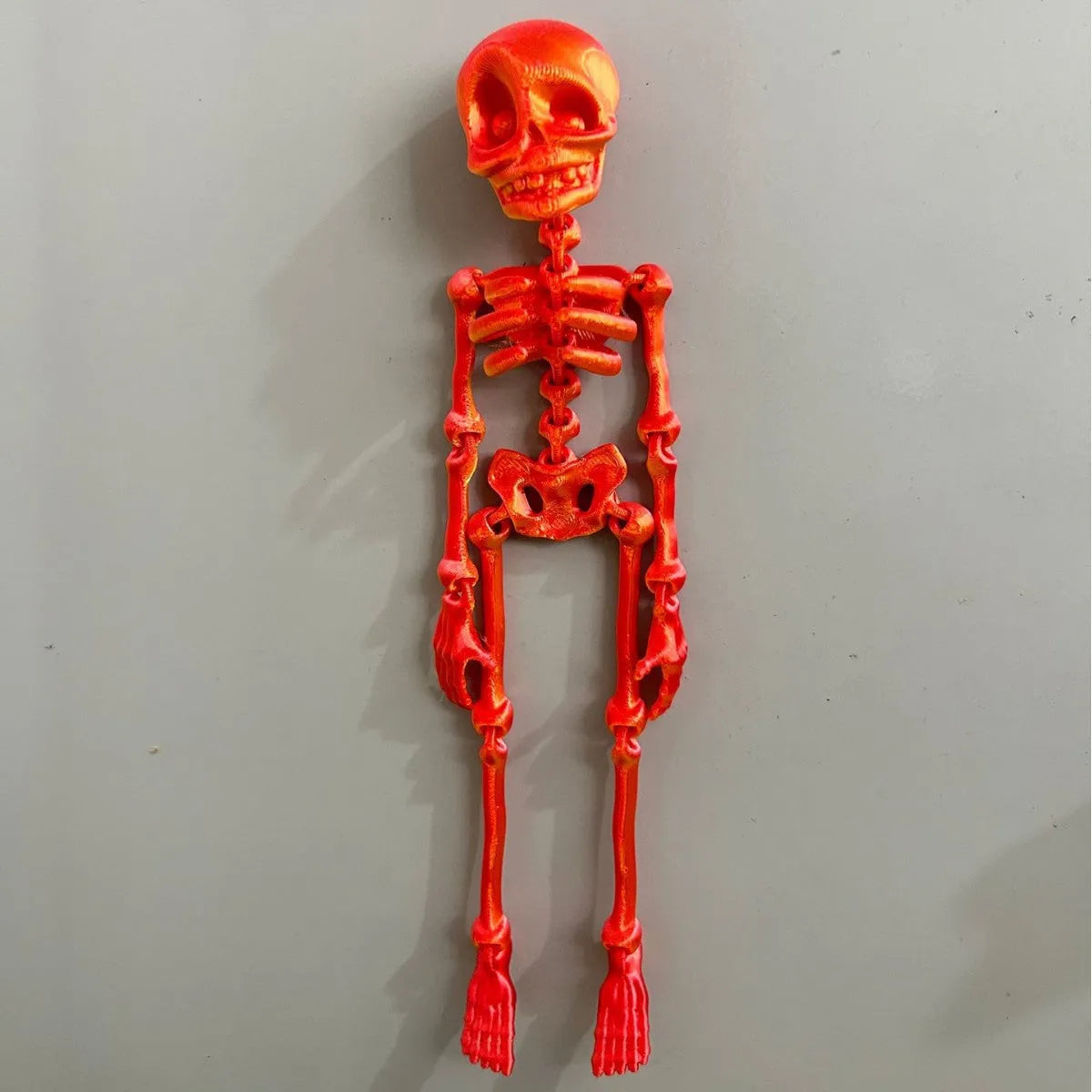 3D printed white skull refrigerator magnet showing detailed design and 18cm height