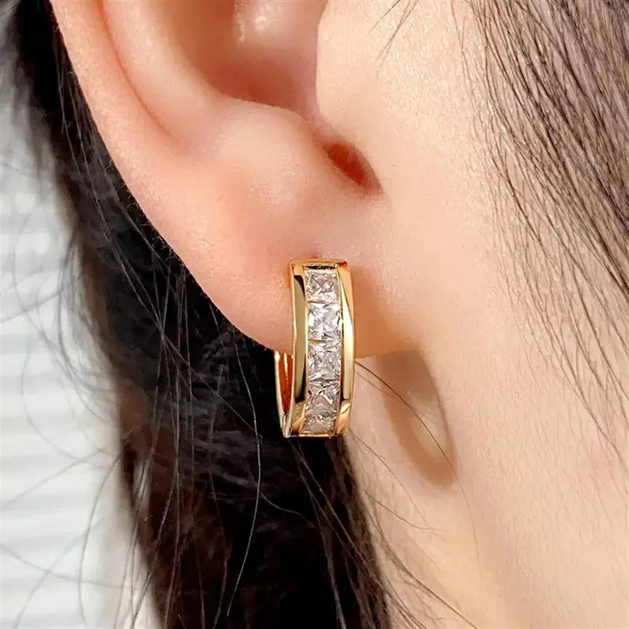 Geometric quadrilateral copper earrings in gold or silver colour for women
