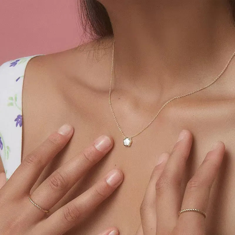 White mother shell flower necklace with copper O-chain in gold or silver option