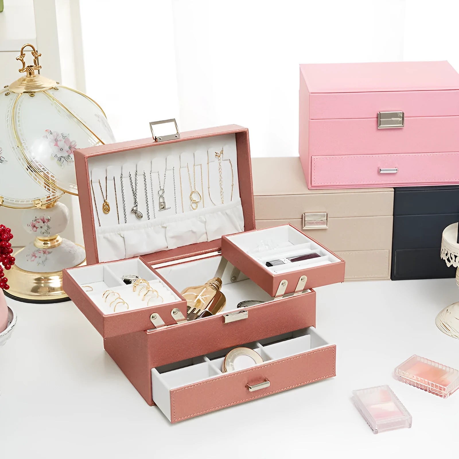 PU leather jewellery storage box in solid colour with hard case construction 22.5x15.5x14cm