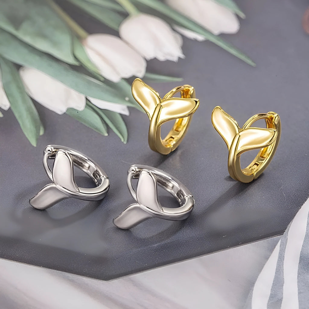Women's fashion earrings with fishtail design in copper with electroplated white gold or yellow gold finish