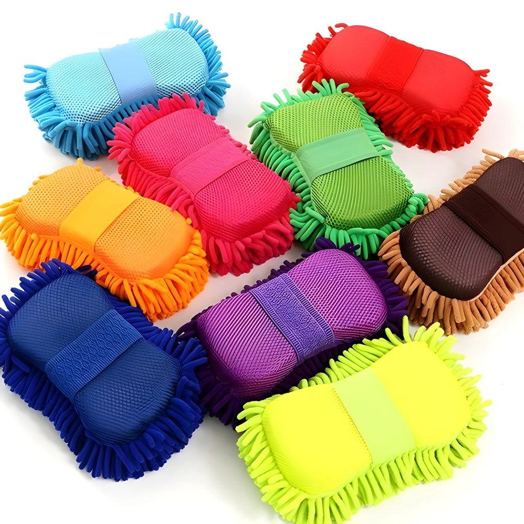 Silvery green car wash sponge measuring 14cm by 25cm with chenille and microfiber construction