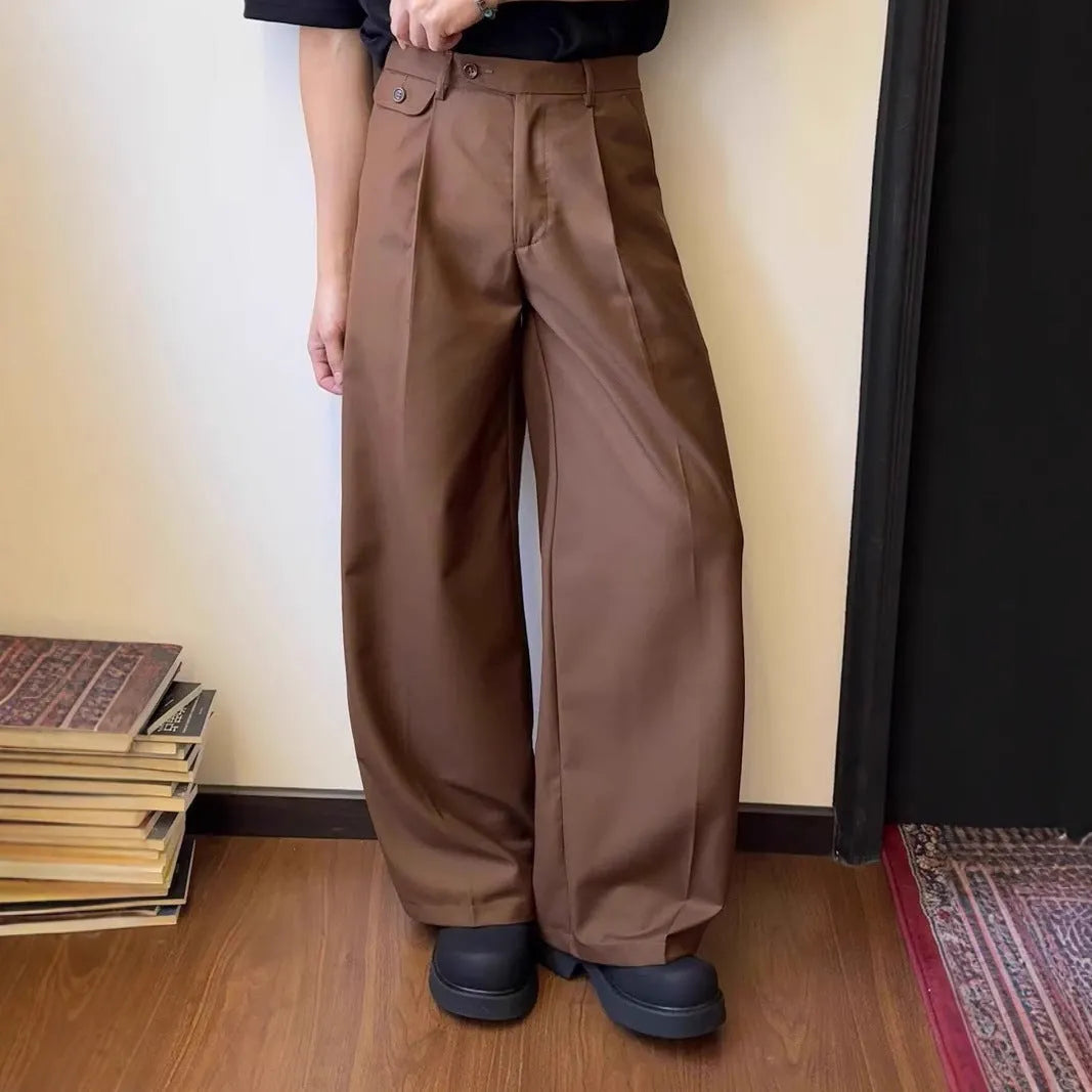 Men's straight-leg casual trousers in black or brown with wide-leg cut and polyester blend fabric