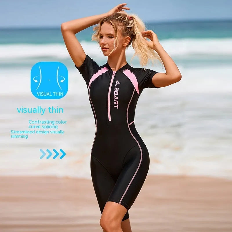 Women's solid colour one-piece swimsuit with short sleeves and chest pad in quick-dry nylon