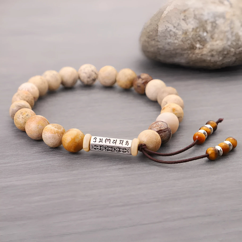 Handmade wood colour stone bead bracelet with retro simple design