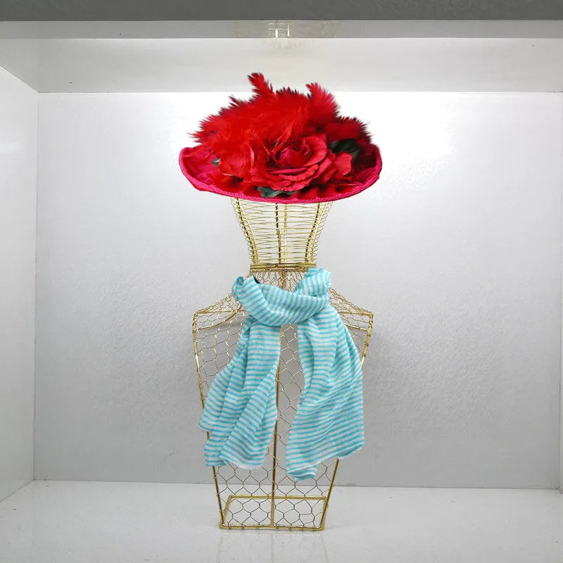 Wrought iron half-length portrait ornament rack in black or gold for jewellery, hats and headdresses