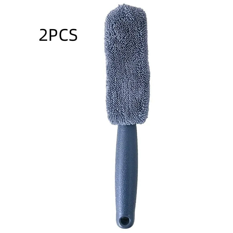 Blue microfiber car tyre brush with extended handle for cleaning wheels and rims