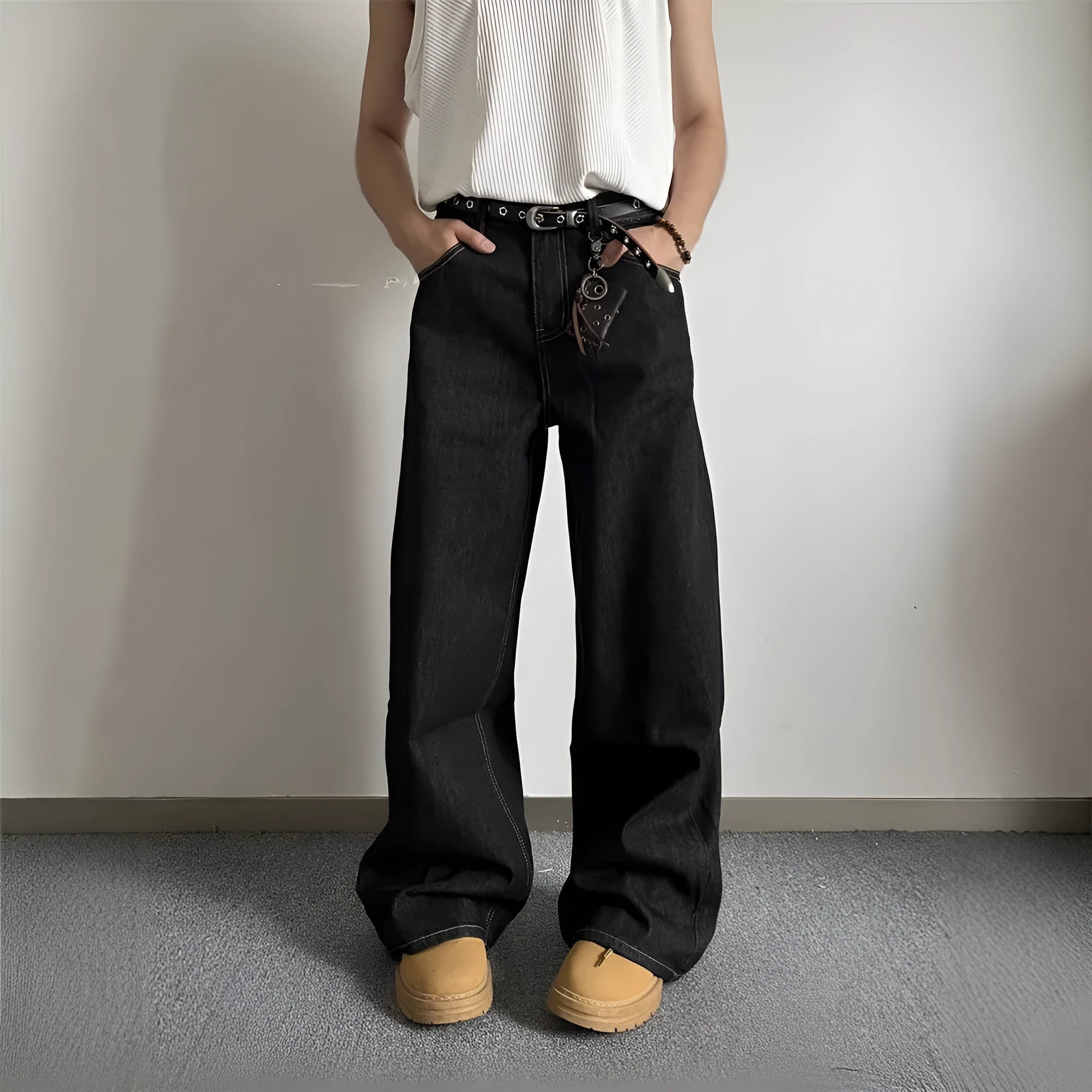 Black loose wide-leg retro jeans with a straight-leg cut and mid waist on a mannequin.