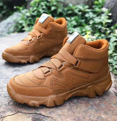 Men's genuine leather casual shoes in multiple colours with rubber soles
