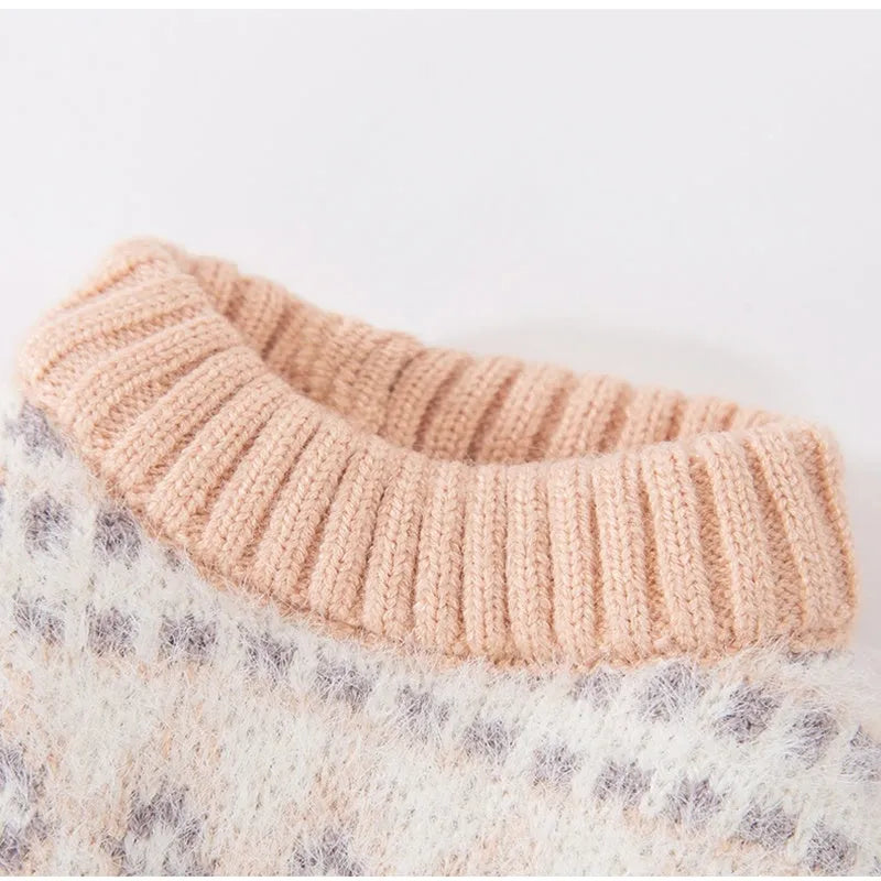 Diamond-shaped two-legged dog sweater in blue, sizes XS to XL for small dogs and cats