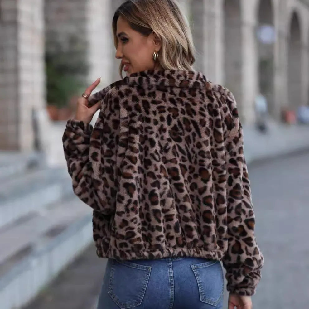 Women's loose fit leopard print plush coat with full-length zipper and raglan sleeves