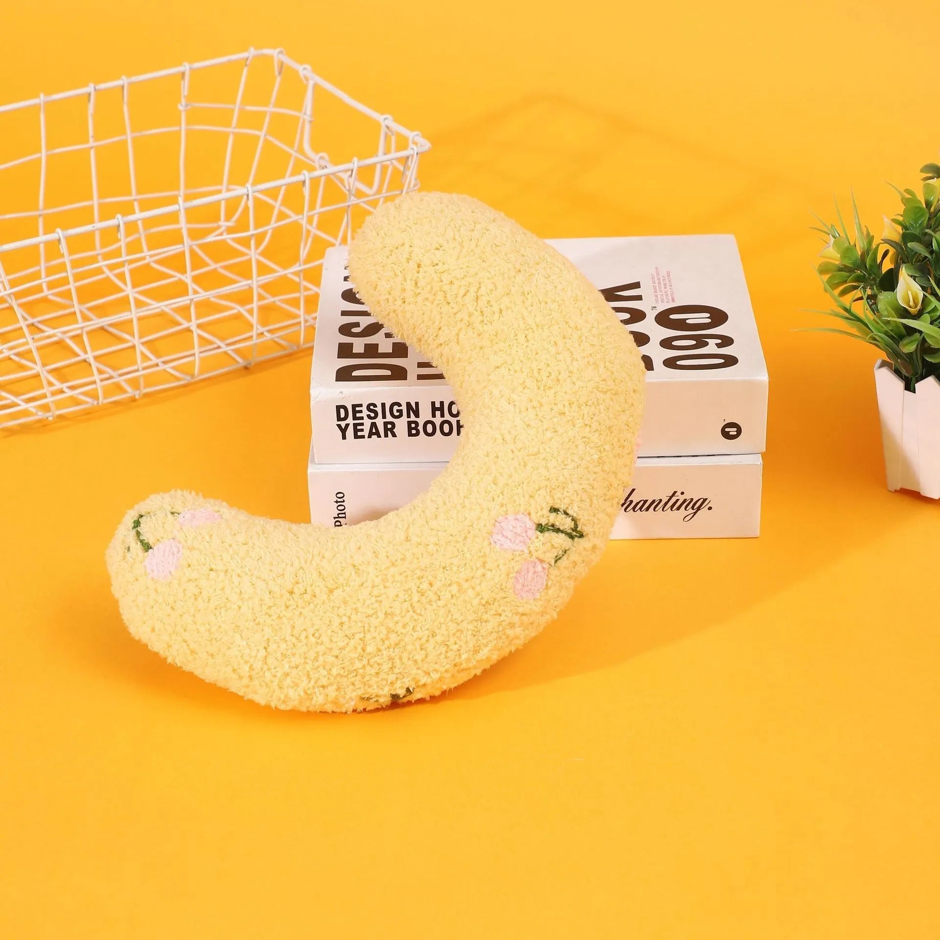 Yellow blue pink white cartoon cat half moon U-shaped pillow pet bed