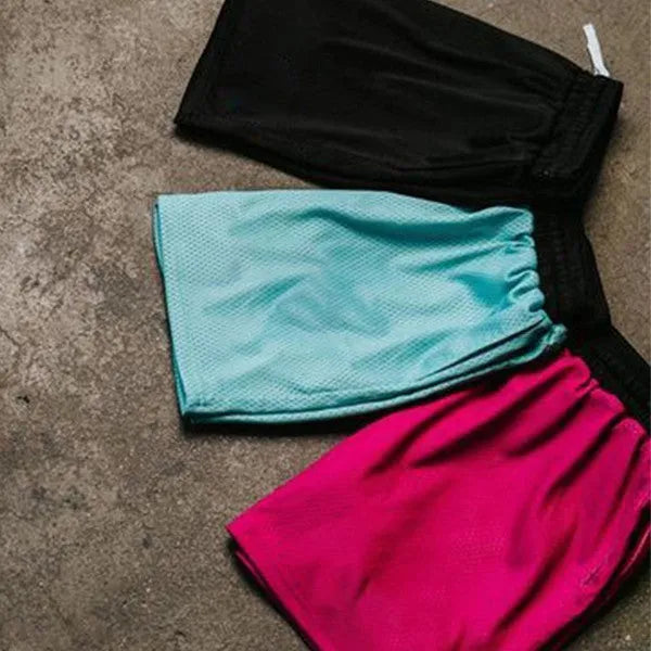 Men's black mesh quick-drying shorts for running and fitness activities