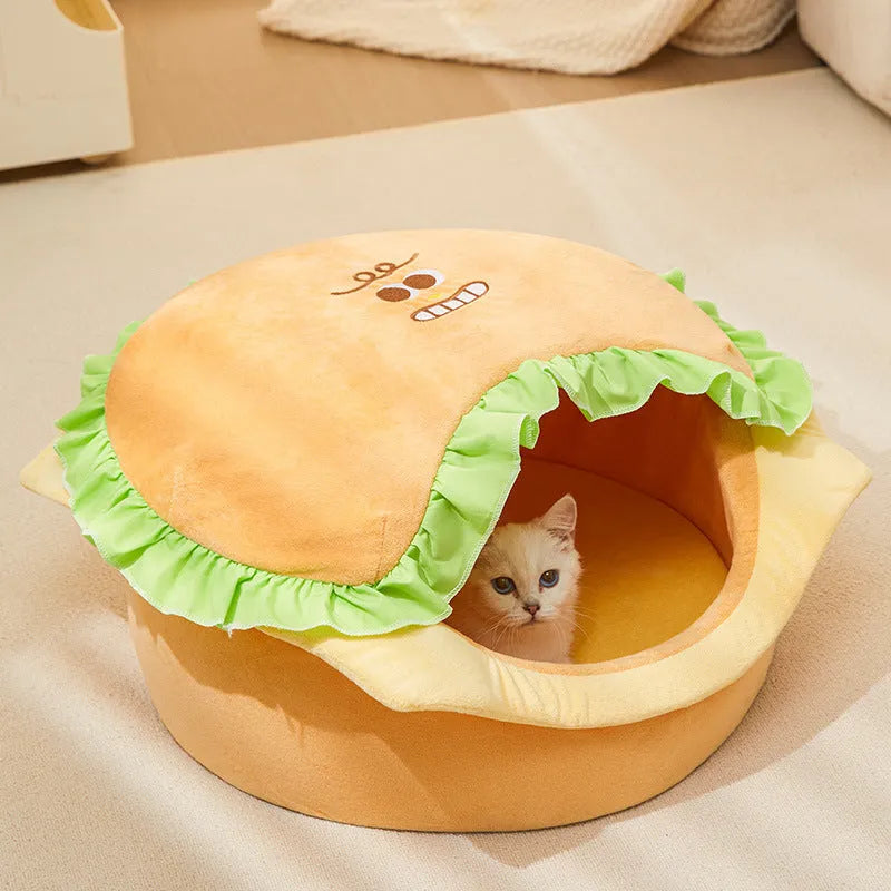 M size grey disassemblable cat kennel with enclosed warm design for winter and all-season use.