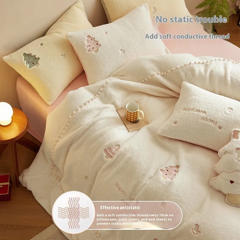 Winter milk fibre four-piece bed set with reactive printed green Christmas tree pattern on quilt cover and pillowcases