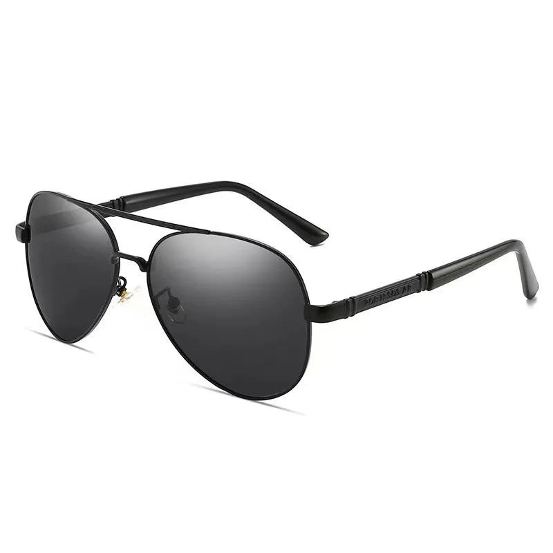 Men's polarised sunglasses with a metal frame, shown in a gold and black colour combination.