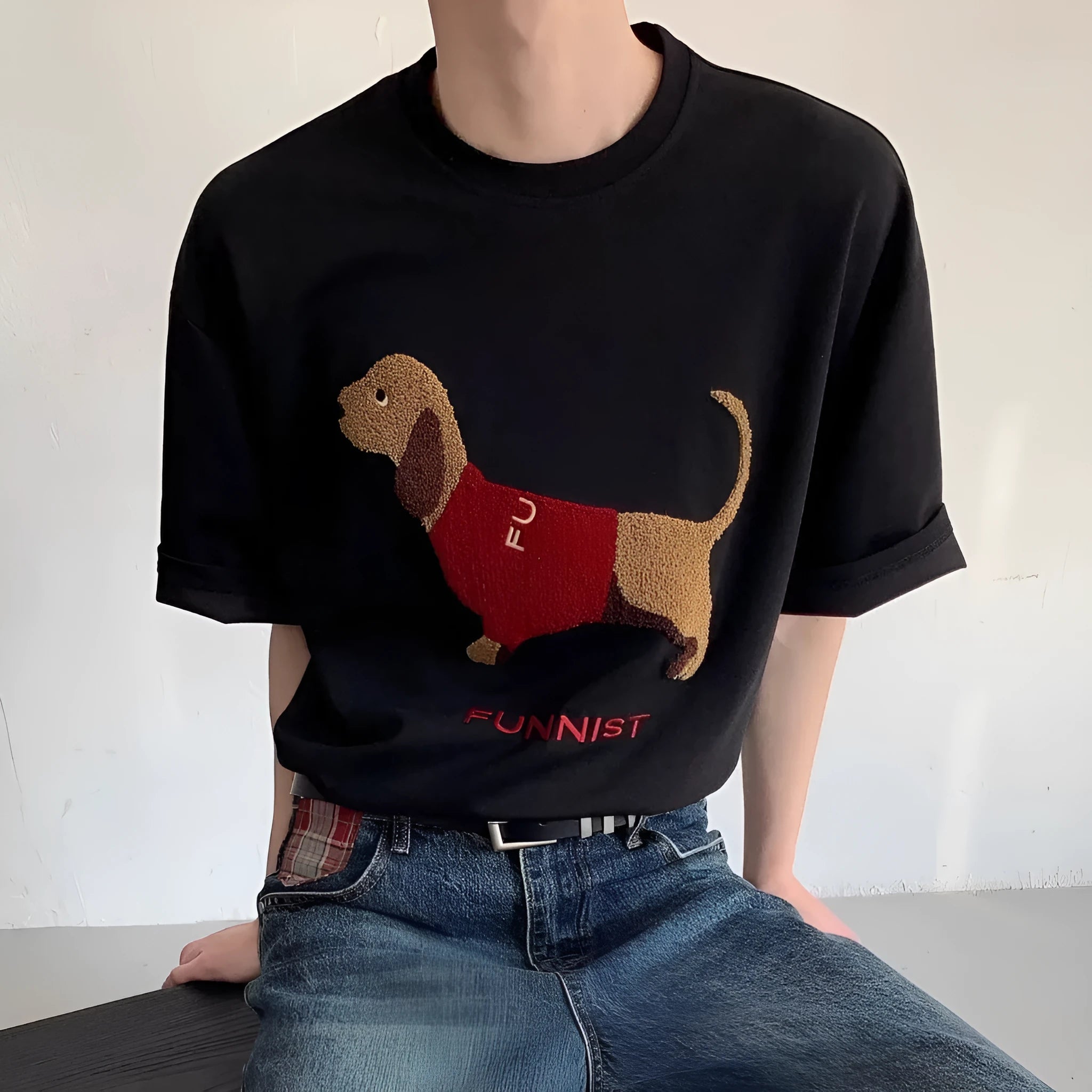 Men's gray T-shirt with embroidered sausage dog design on front