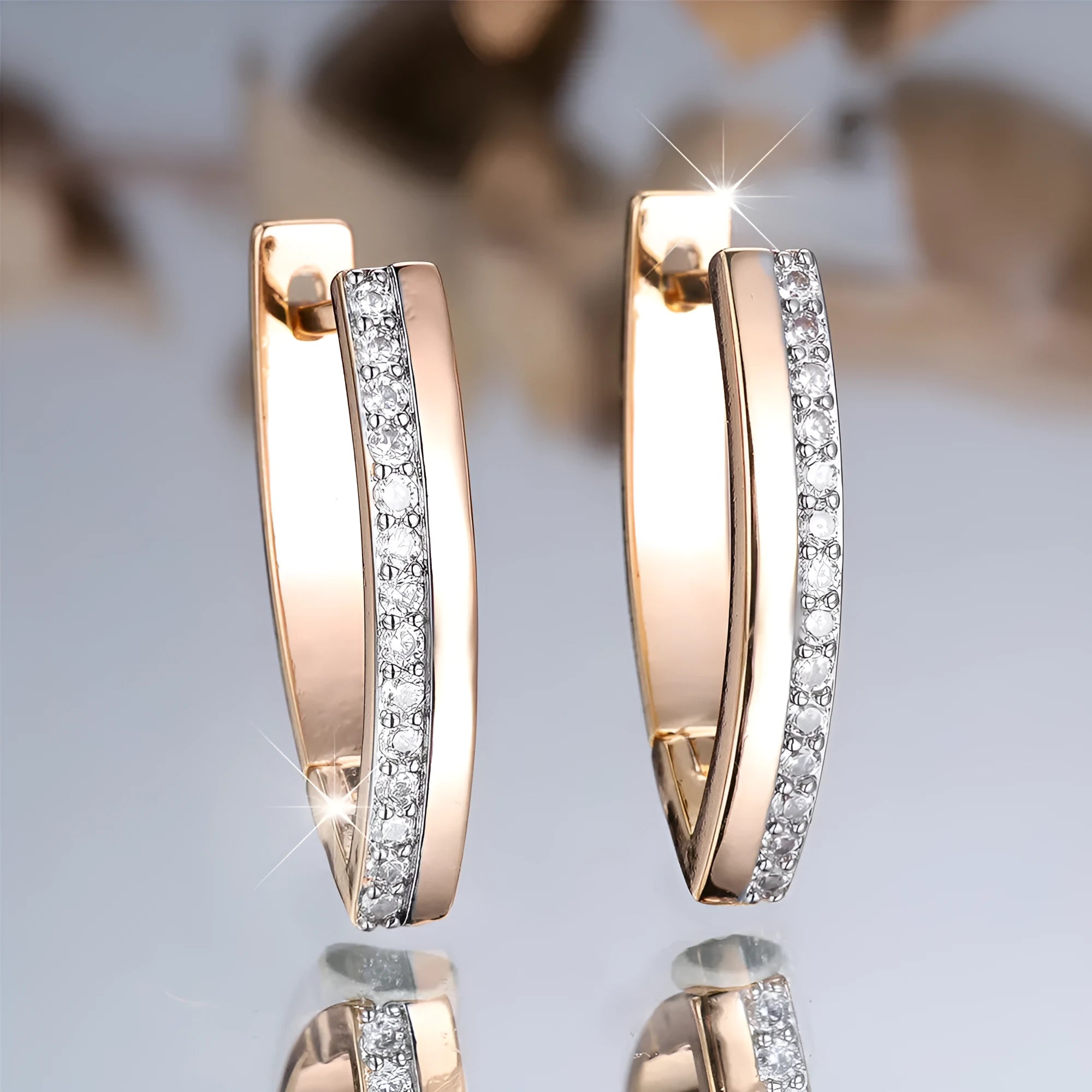 Women's V-shaped geometric ear clips with champagne gold white diamond electroplated finish
