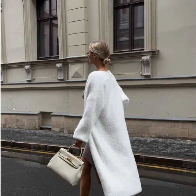 White thick knitted women's cardigan jacket with 105cm length and loose fit