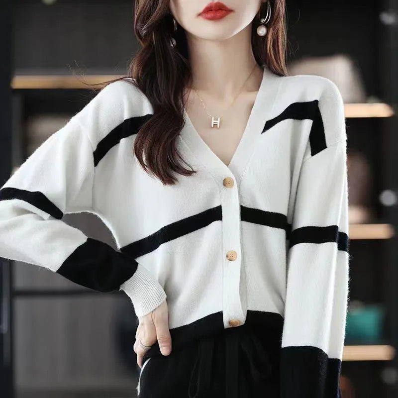 Women's striped V-neck knitted cardigan in composite fabric with slim fit
