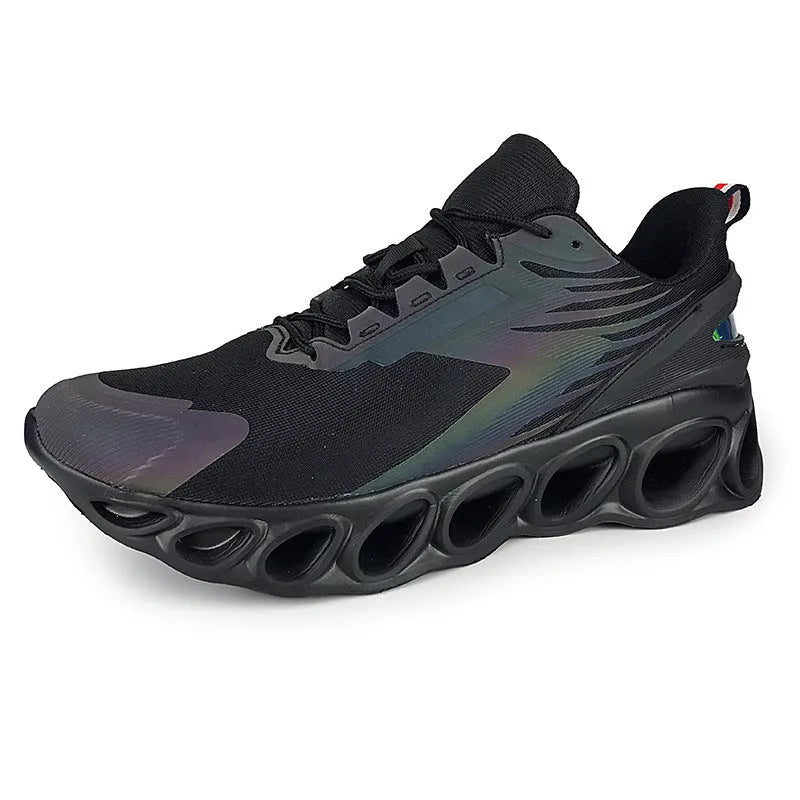 Men's low-top casual sports shoes in black with breathable mesh upper and lace-up closure.