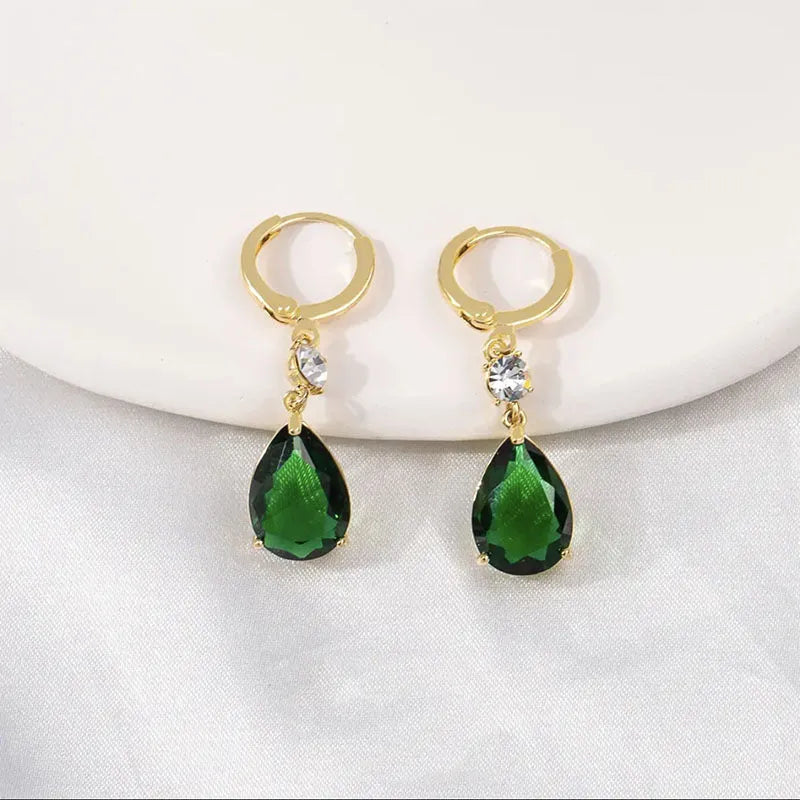 Green geometric teardrop alloy earrings with versatile design
