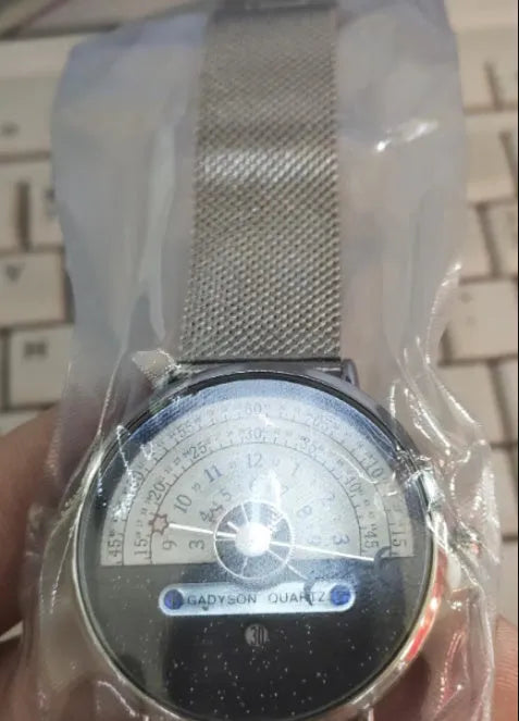 Mens M-1288 sports watch with 40mm round dial, alloy case, and stainless steel strap