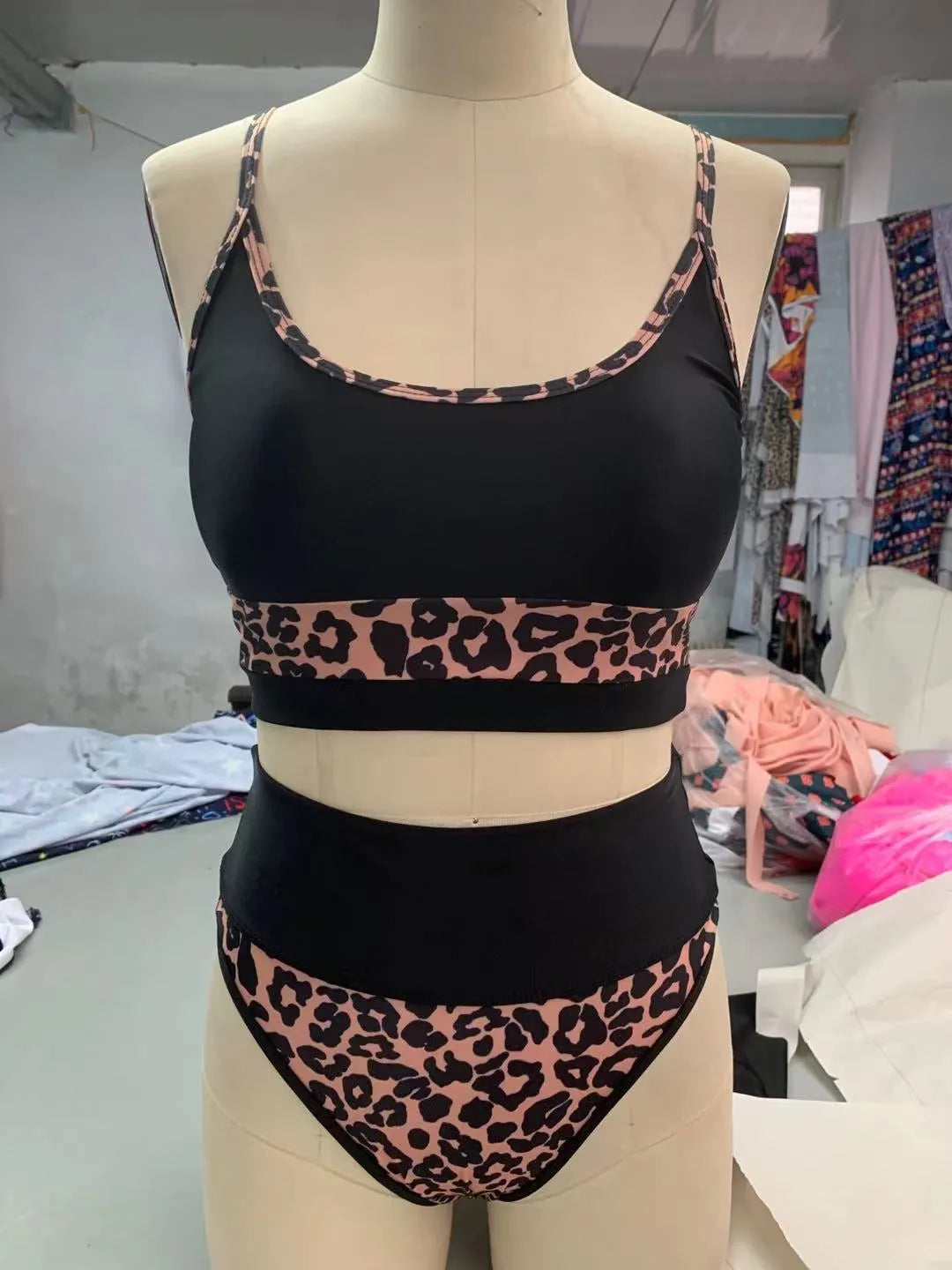 Women's high waist bikini set in leopard print and white colour options