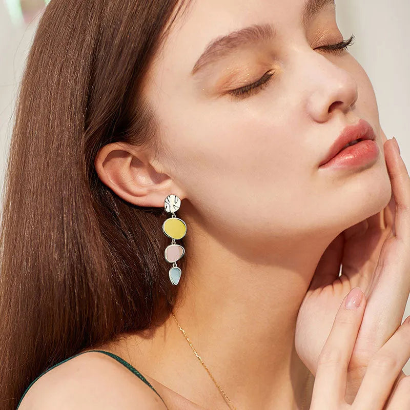 Morandi three-colour dripping oil disc earrings with wafer design on alloy construction