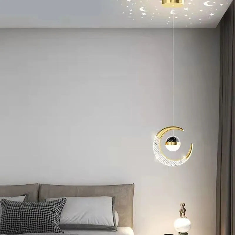 Adjustable pendant light in black or gold for living room and dining room, with cool white, warm light, or three-color light options.