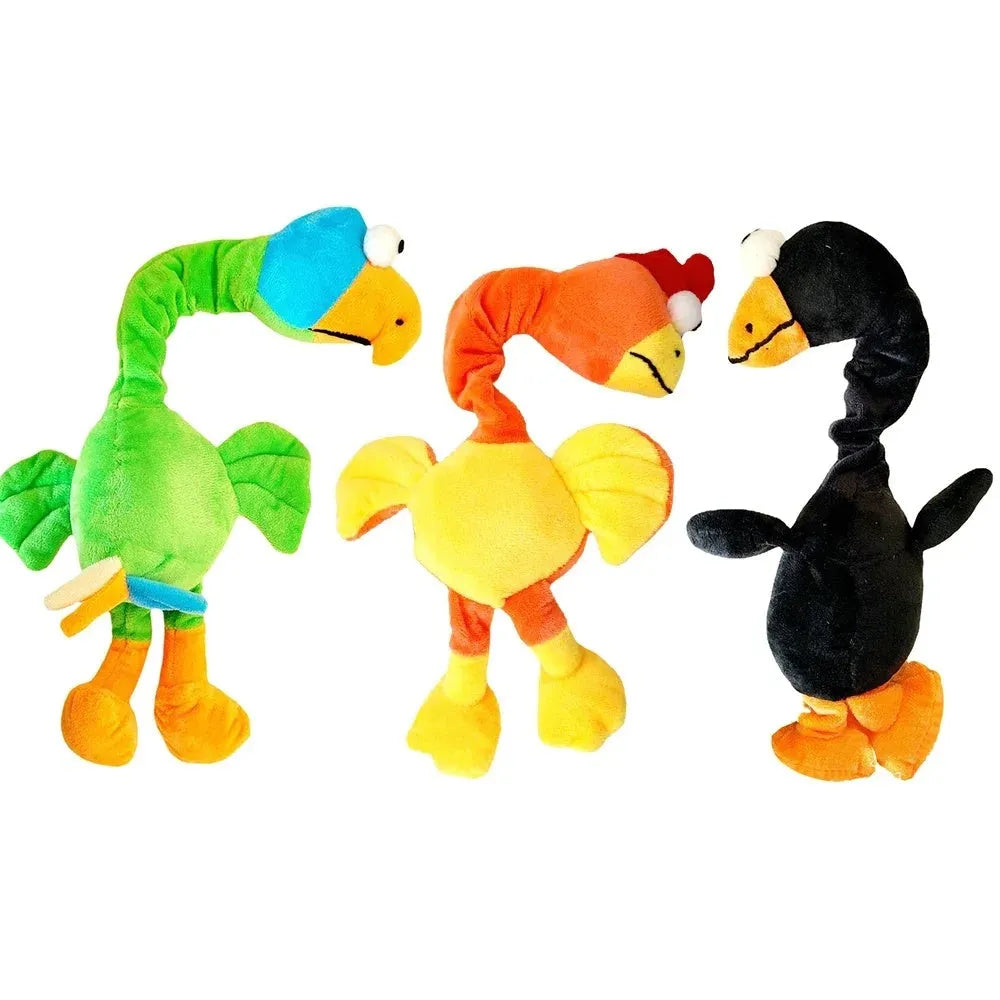 Chicken-shaped rubber dog toy producing screaming and squeaky sounds