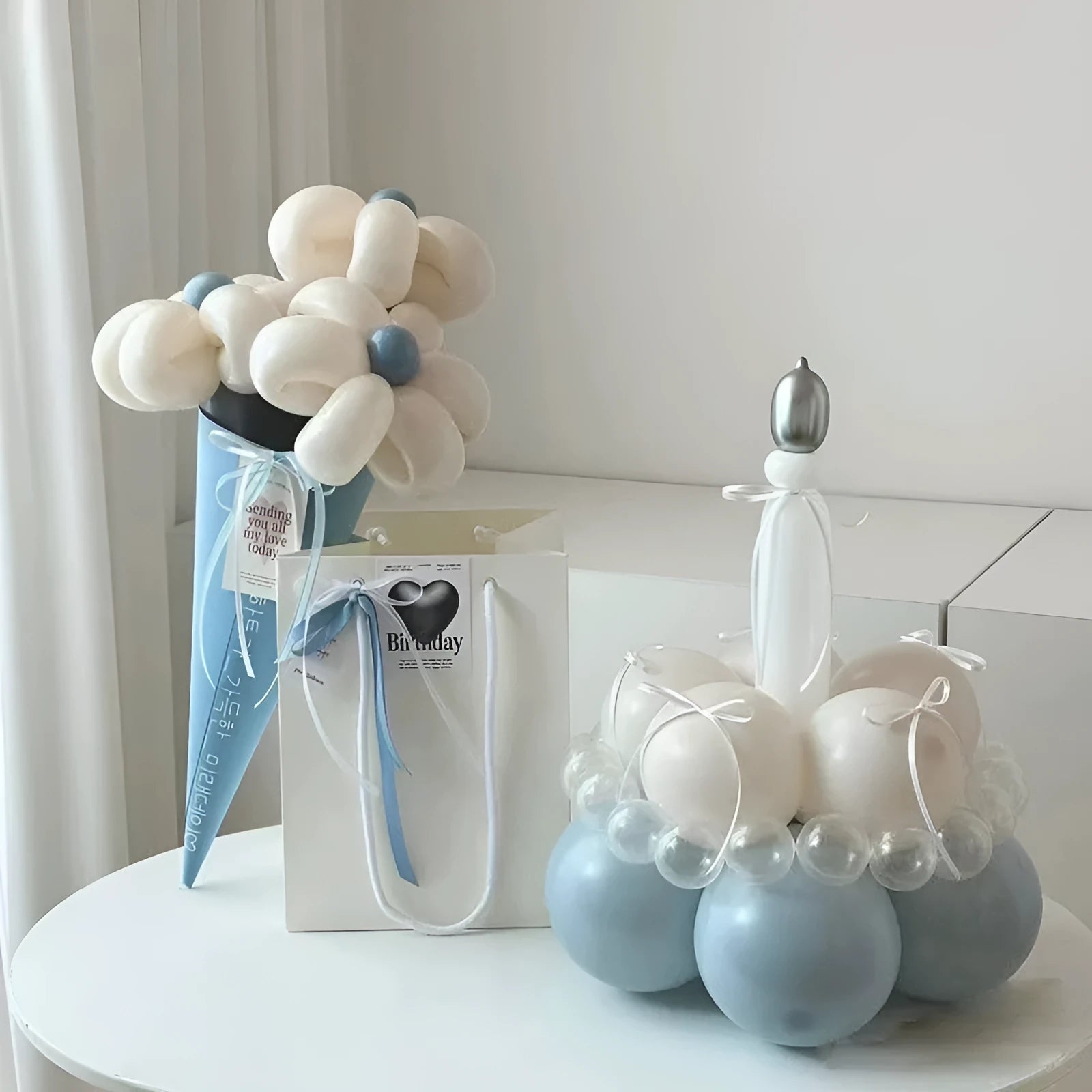 Balloon bouquet cake DIY kit with round latex balloons for party centrepieces