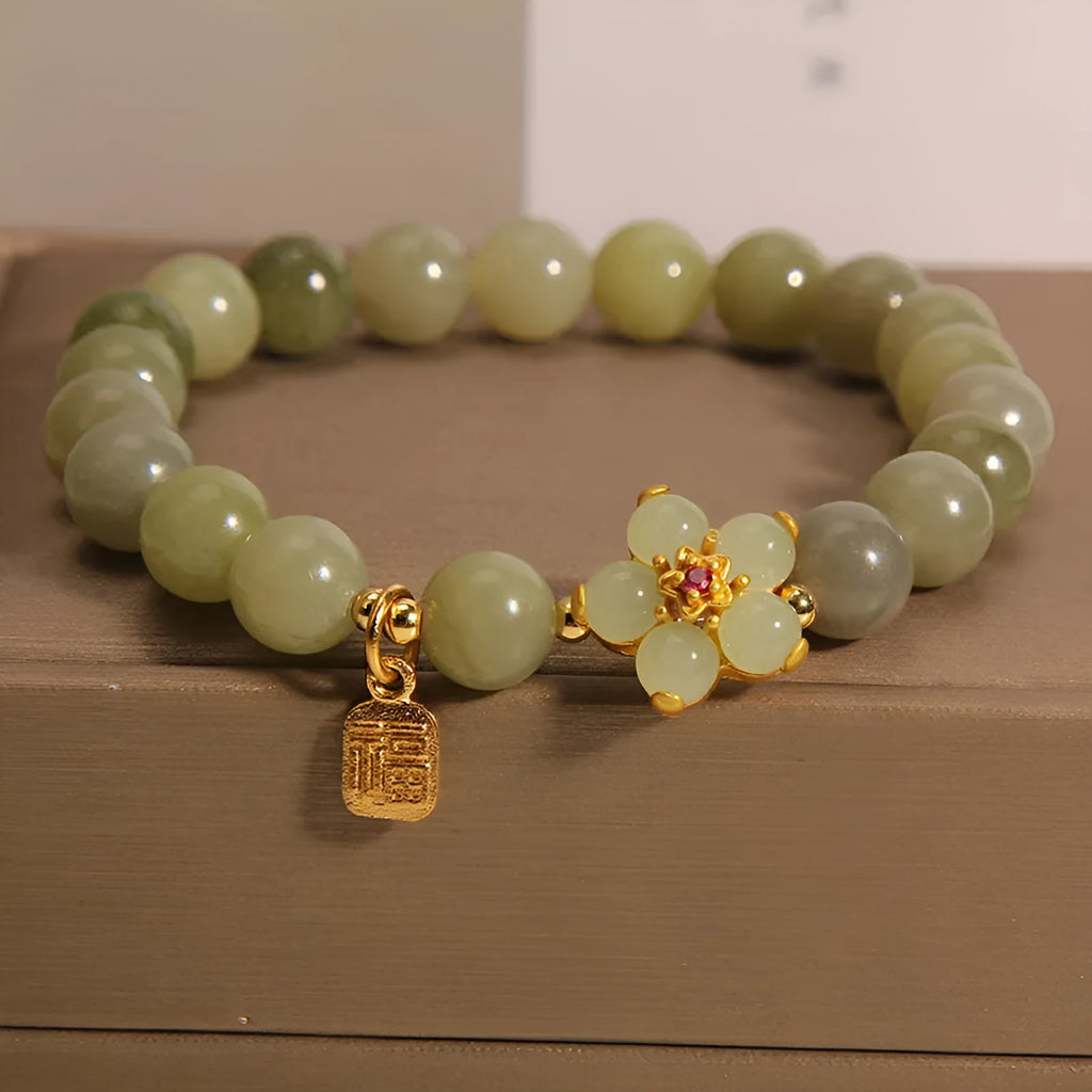 Women's alloy bracelet jewellery with grey jade colour stone detail in casual style