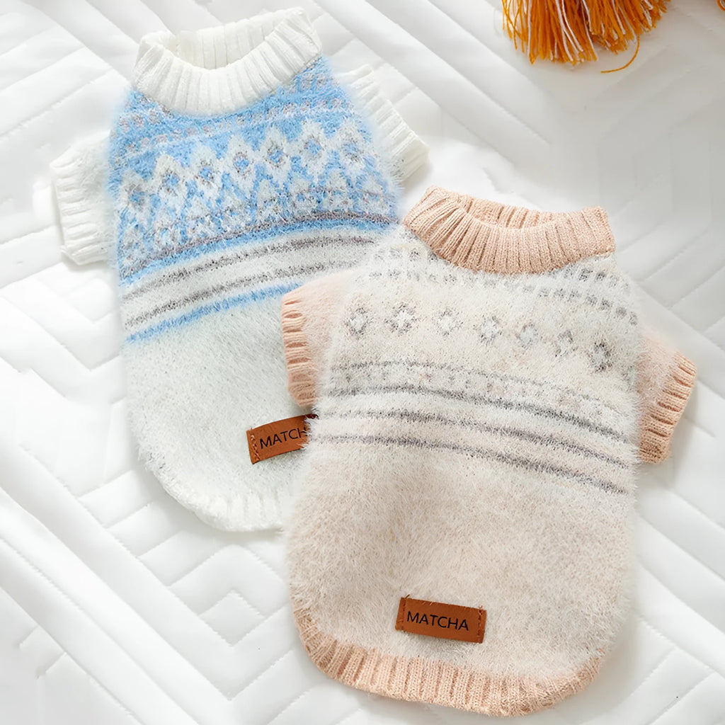 Diamond-shaped two-legged dog sweater in blue, sizes XS to XL for small dogs and cats