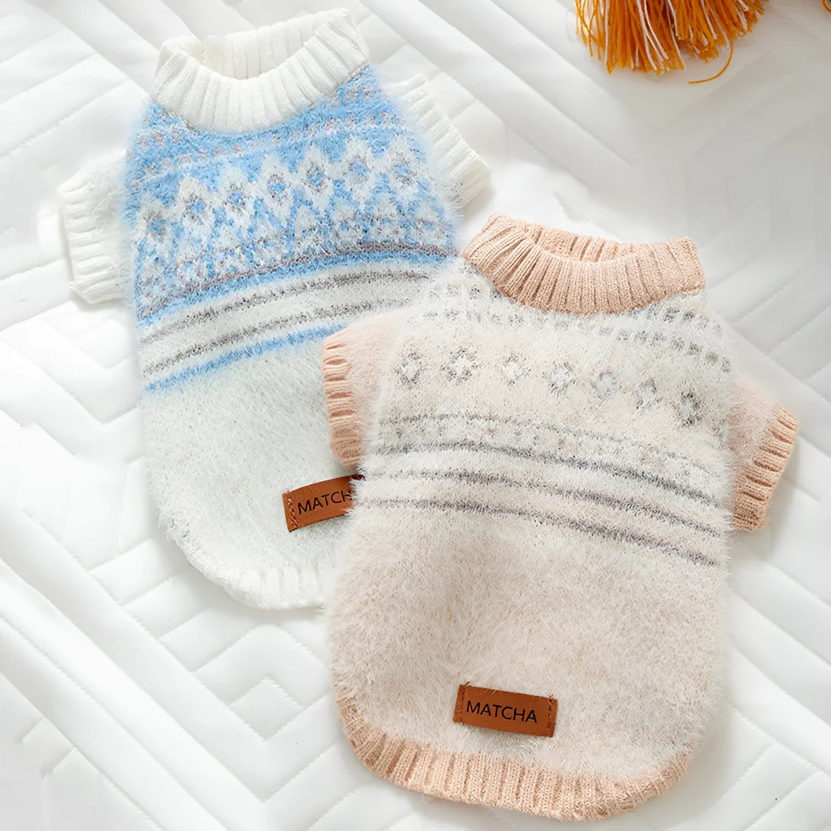 Diamond-shaped two-legged dog sweater in blue, sizes XS to XL for small dogs and cats