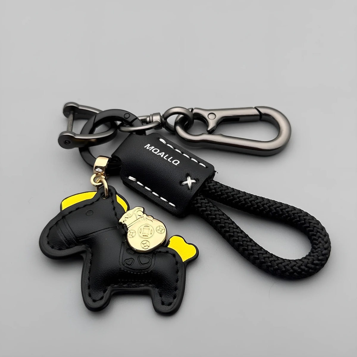 Handmade cowhide car key ring pendant with zinc alloy buckle and flannel rope in various colours